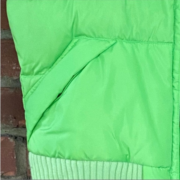 Tommy Hilfiger Green Puffer Vest - Picture 14 of 16
